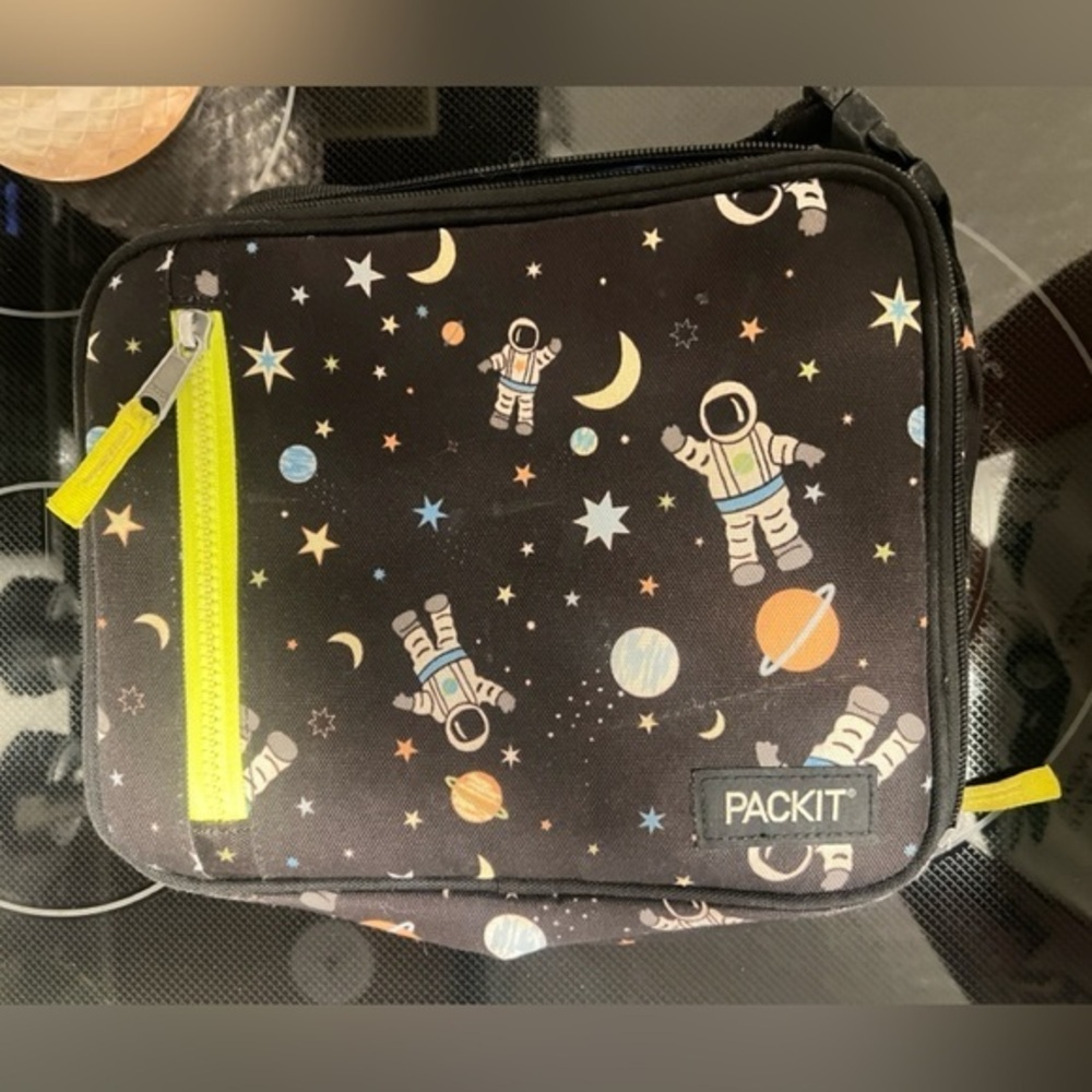 Packit Freezable Insulated Soft Sided Lunchbox with side strap- Space Themed VGC